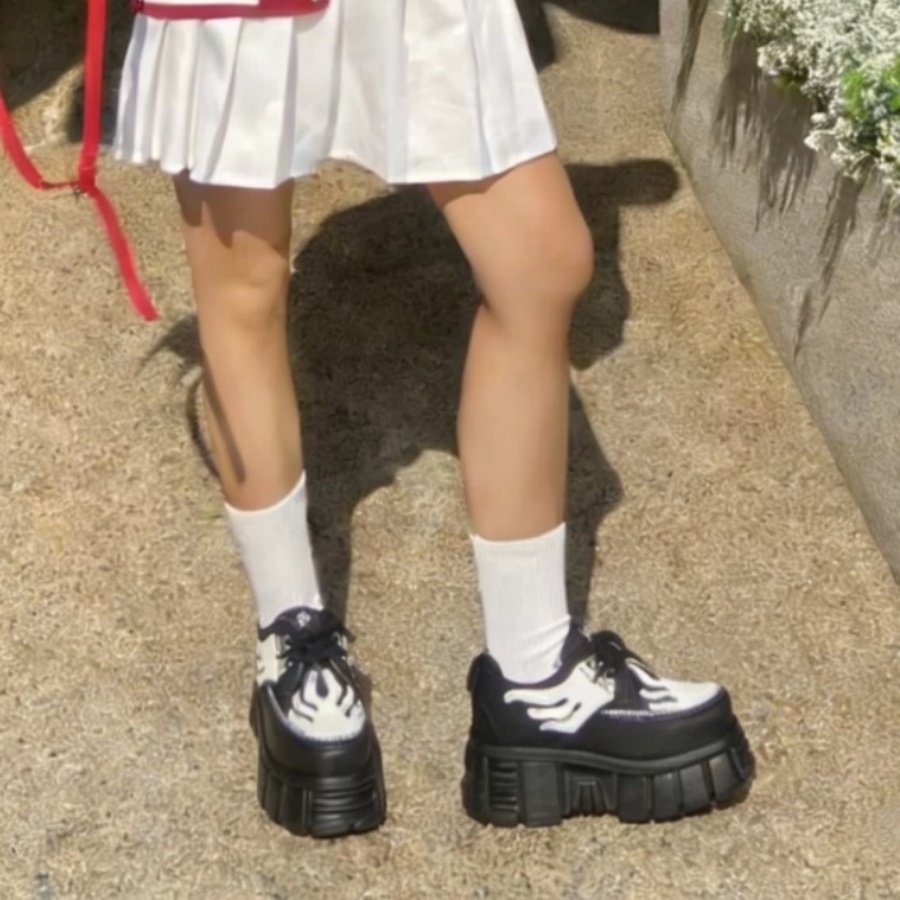 Men'S Shoes Black And White - レディース ブラック ホワイト 炎柄プリント レースアップ プラットフォームシューズ