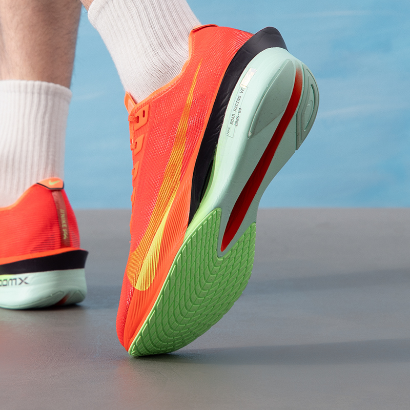 ナイキ メンズ シューズ Zoomx Vaporfly Ne - Men'S Shoes Next のレビューと価格