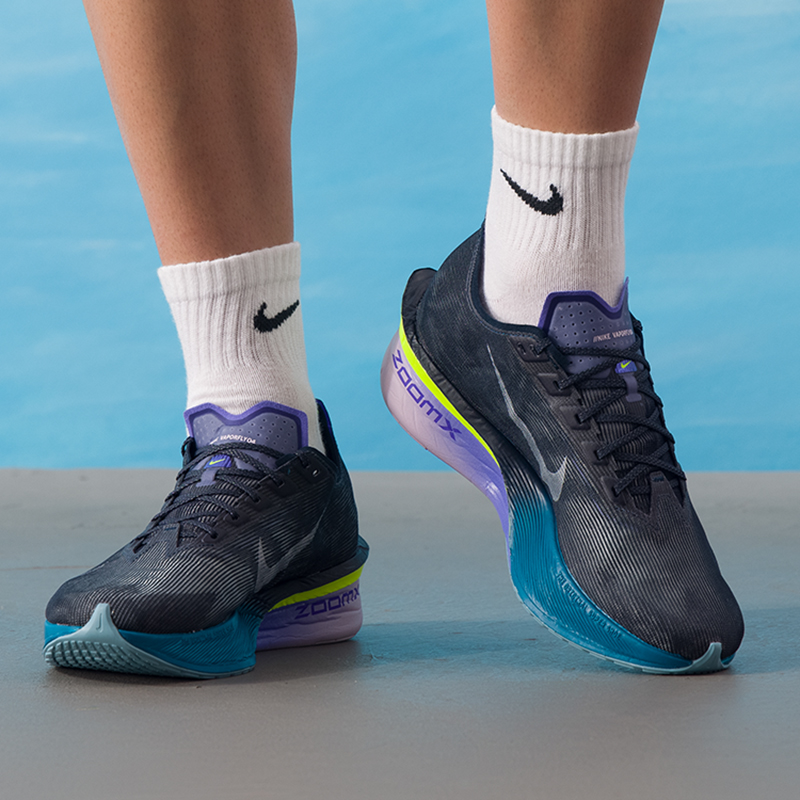 ナイキ メンズ シューズ Zoomx Vaporfly Ne - Men'S Shoes Next のレビューと価格