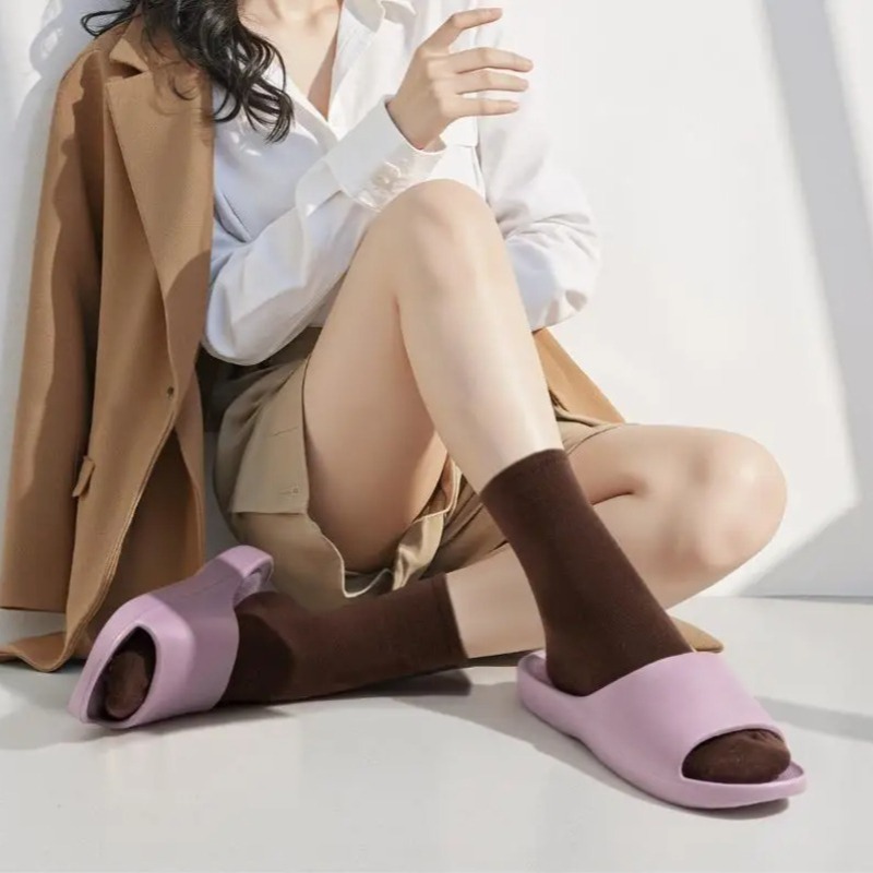 カップル向けEVAプラットフォームスリッパ、柔らかく通気性の - Men'S Shoes With Platform のレビューと価格