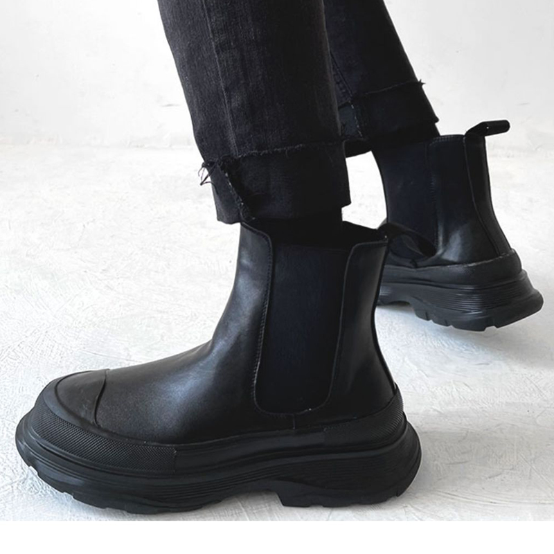 イングランドスタイルメンズブーツ カジュアル天然革靴 ブラッ - Men'S Shoes Black And White のレビューと価格