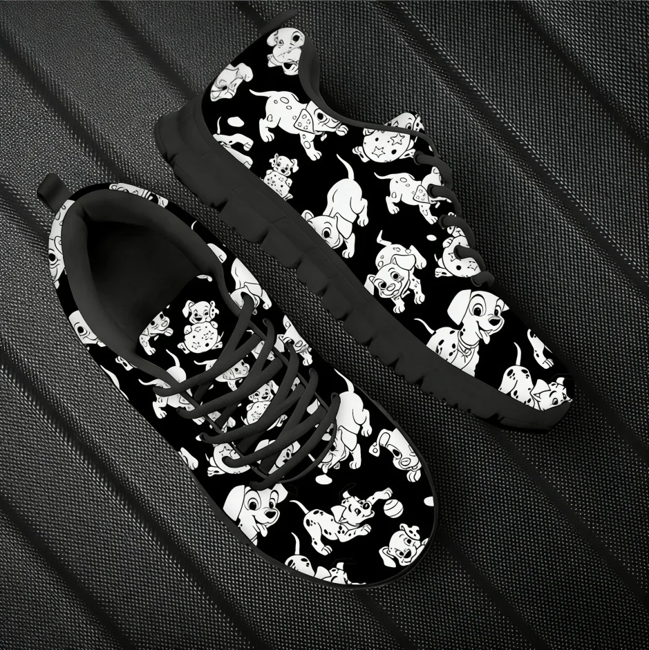 ダルメシアン犬かわいいパターン女性カジュアルフラットエアメッ - Men'S Shoes Black And White のレビューと価格