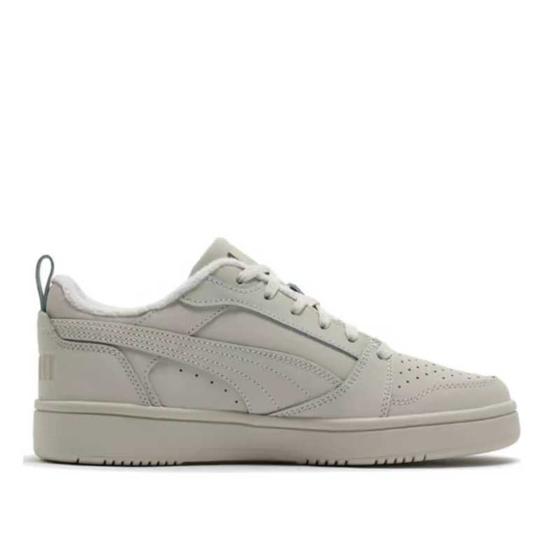 プーマ リバウンド V6: ミニマリスト、レトロ、多用途、快 - Men'S Shoes Puma Sneakers のレビューと価格