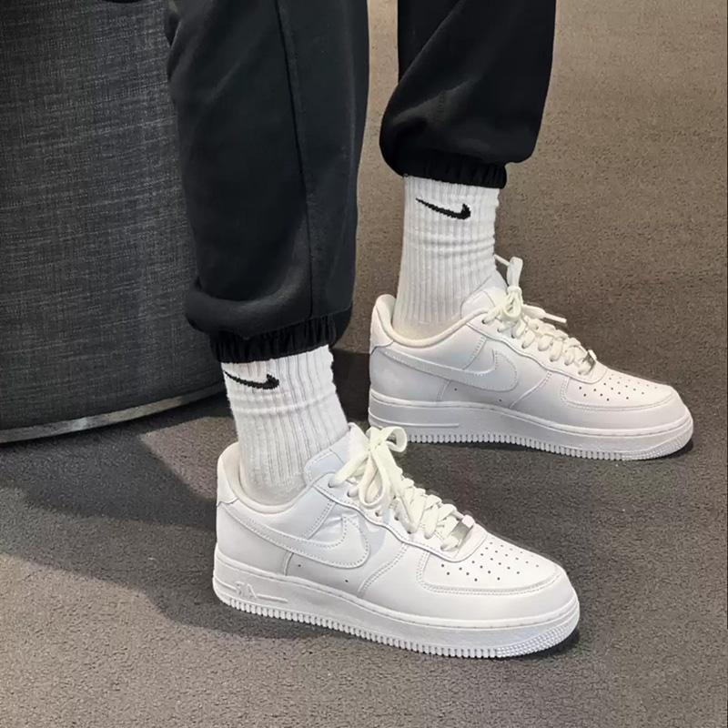 ナイキ エア フォース 1 ピュア ホワイト エア フォース - Men'S Shoes Nike Air Force のレビューと価格