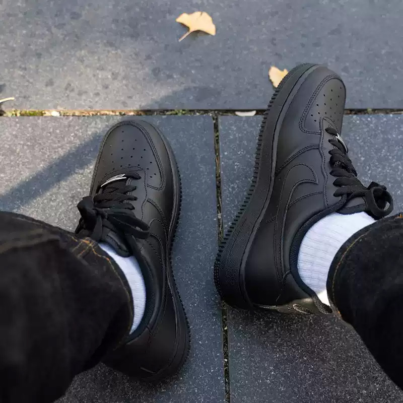 ナイキ エア フォース 1 オール ブラック エア フォース - Men'S Shoes Nike Air Force のレビューと価格